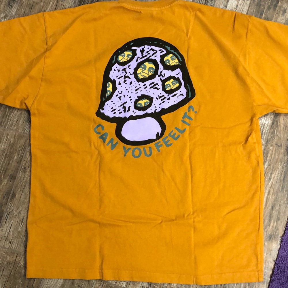 Obey “Can You Feel It” XL T Shirt